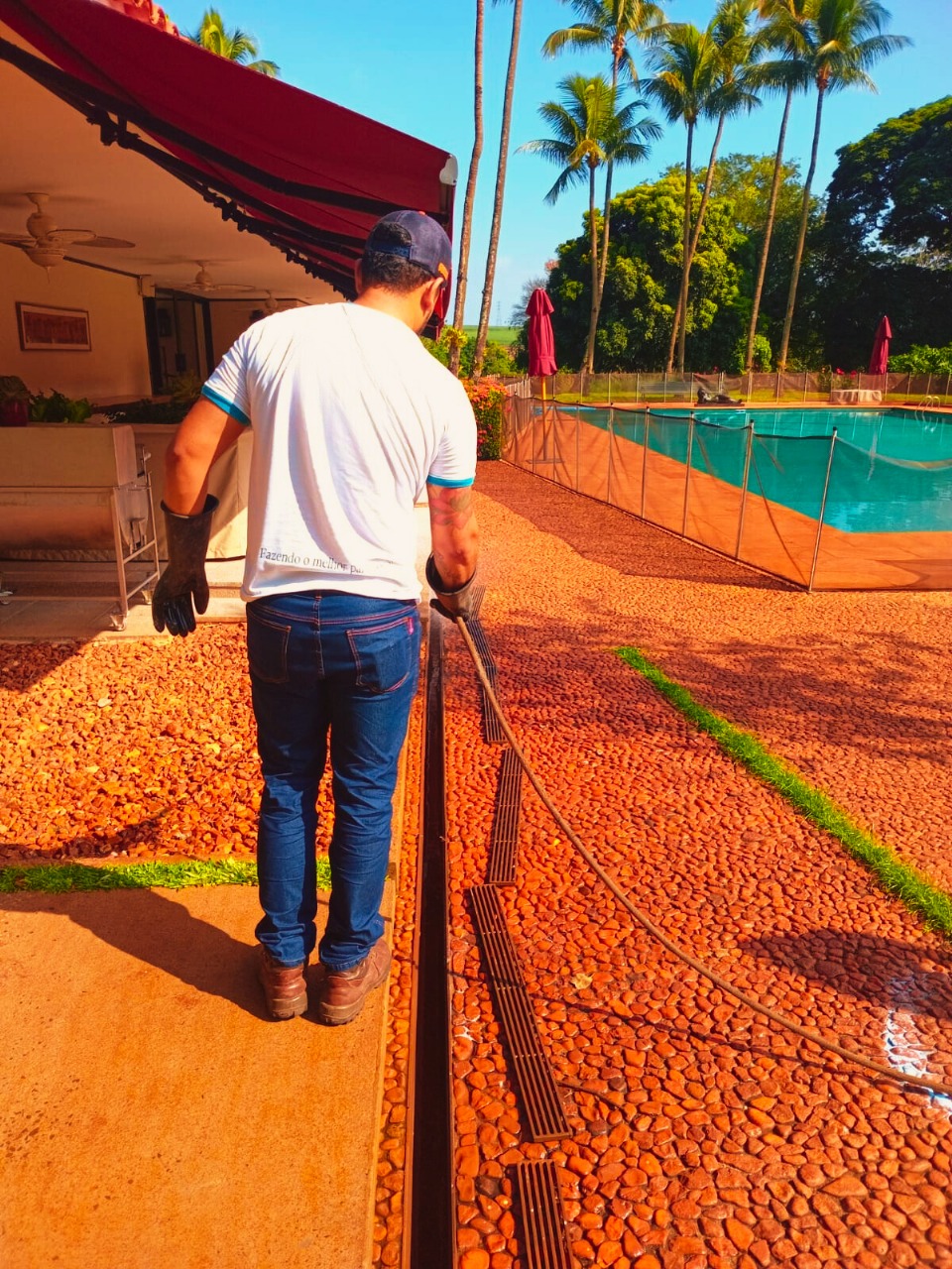 Limpeza de Canaletas em Bauru